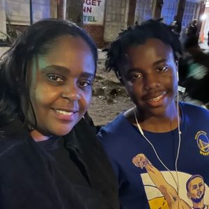 Meet your Posher, Pauline